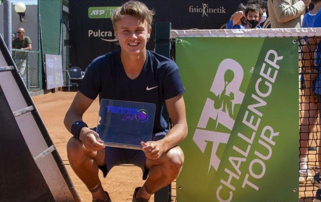 的高度肯定 的高度肯定