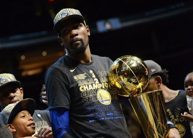 形成两端分 形成两端分