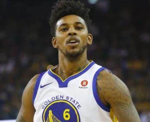 模式转向的 模式转向的